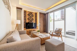 Standard Villa, 4 Bedrooms | Living room | Flat-screen TV - Villa Rasa Cinta (Canggu)
