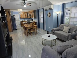 Essbereich im Zimmer