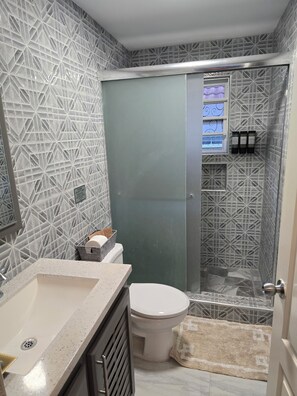 Bathroom - Soleil Paradise Palms  (St. Ann's Bay)