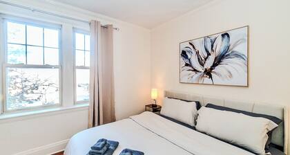 2min->Coolidge&GreenT/King Bed/Full Kitchen/Arcade
