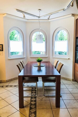 Dining - Edelweiss B by Interhome (Leukerbad)