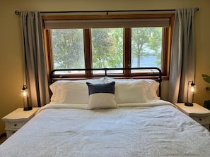5 chambres, fer et planche à repasser, Wi-Fi, draps fournis
