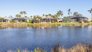 Unclassified image, 4 of 62, button - Lakefront view with Pool & Spa, large Patio, close to Beaches and Shopping! Monthly Discount (Fort Myers)
