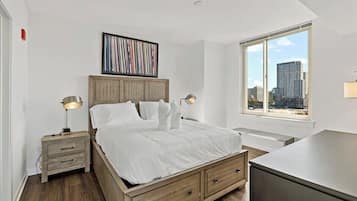 2 bedrooms, internet, bed sheets