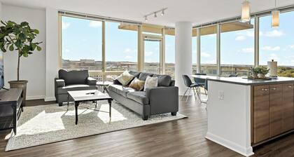 Unique Collection | Luxury | Tysons | Rooftop Pool