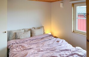 2 bedrooms, free WiFi
