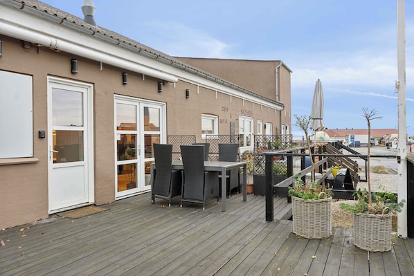 Utendørsservering