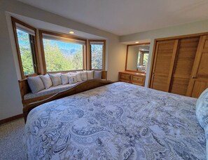 3 habitaciones, tabla de planchar con plancha y wifi gratis