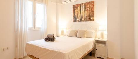 2 sovrum, strykjärn/strykbräda, wi-fi och sängkläder