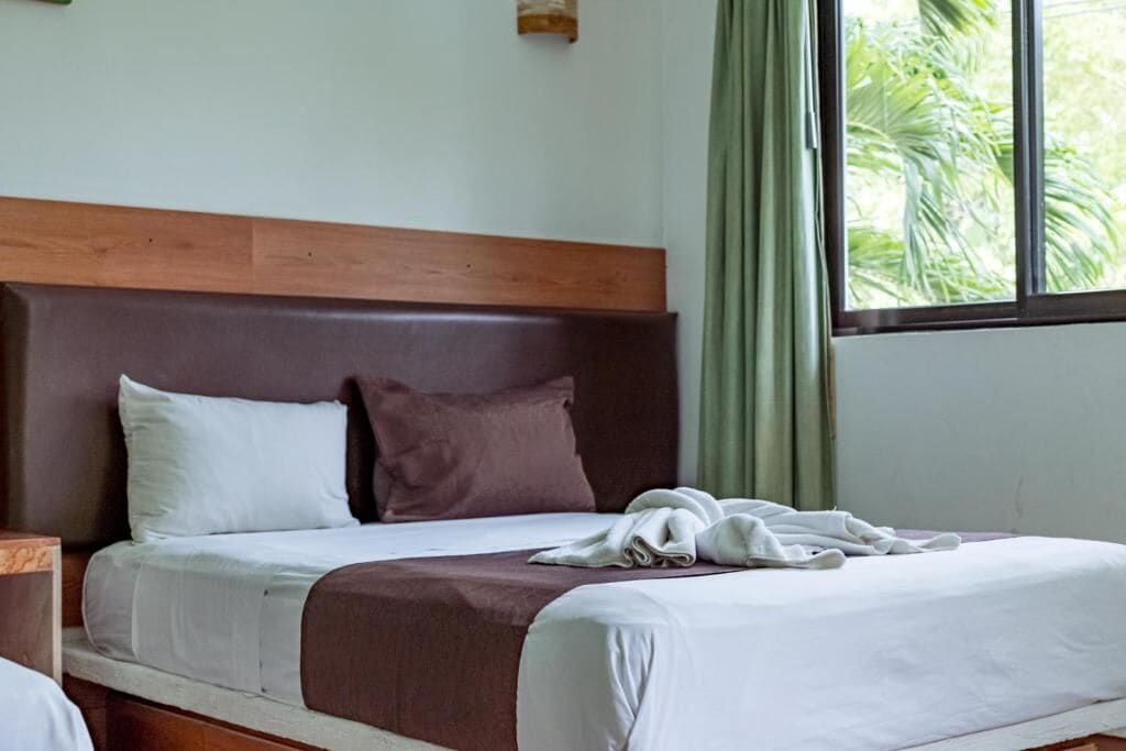 經典四人房 | 免費無線上網