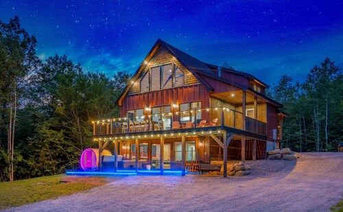 Pano Views★8 mi to SR★Hottub★Sauna★Game Rm★Karaoke★DogOK
