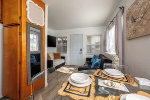 TV connectée, cheminée