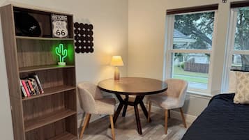 4 bedrooms, desk, iron/ironing board, travel crib