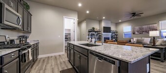 The 241Desirable Family Vacation Home at Orion wAC and Separate Casita