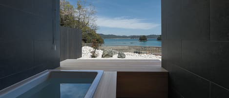 Luxury Villa, 1 King Bed, Sea View | Bathroom