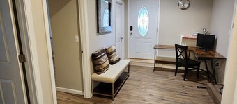 Lovely 2-bedroom unit in Federal Way