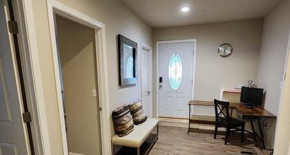 Lovely 2-bedroom unit in Federal Way