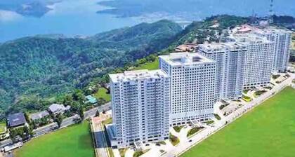 Wind - Serene Lake View Retreat in Tagaytay