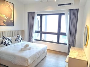 Egyptian cotton sheets, premium bedding, memory foam beds, minibar