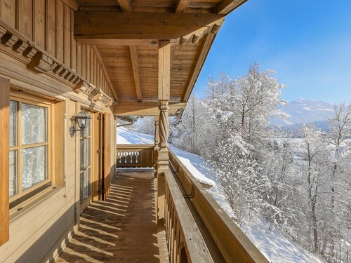 Charming chalet with wellness near the ski lift