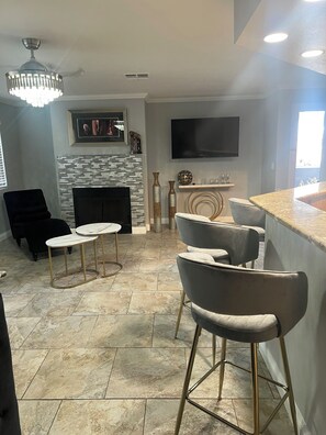 Interior - Luxury cozy unit (Las Vegas)