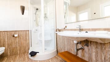 Villa | Bathroom