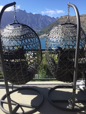 Exterior - The Embassy B&B (Queenstown)