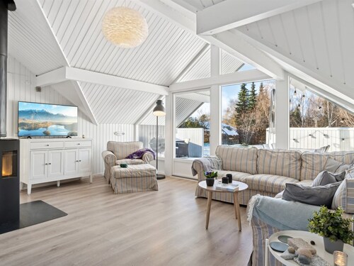 "Janik" - 1.3km from the sea by Interhome