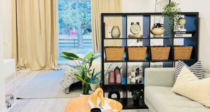 Pet friendly private backyard Garden studio
