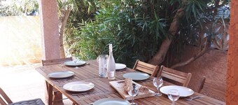 Beau Chalet avec vue sur mer