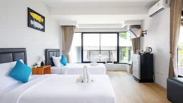 Deluxe Twin Room, Garden View