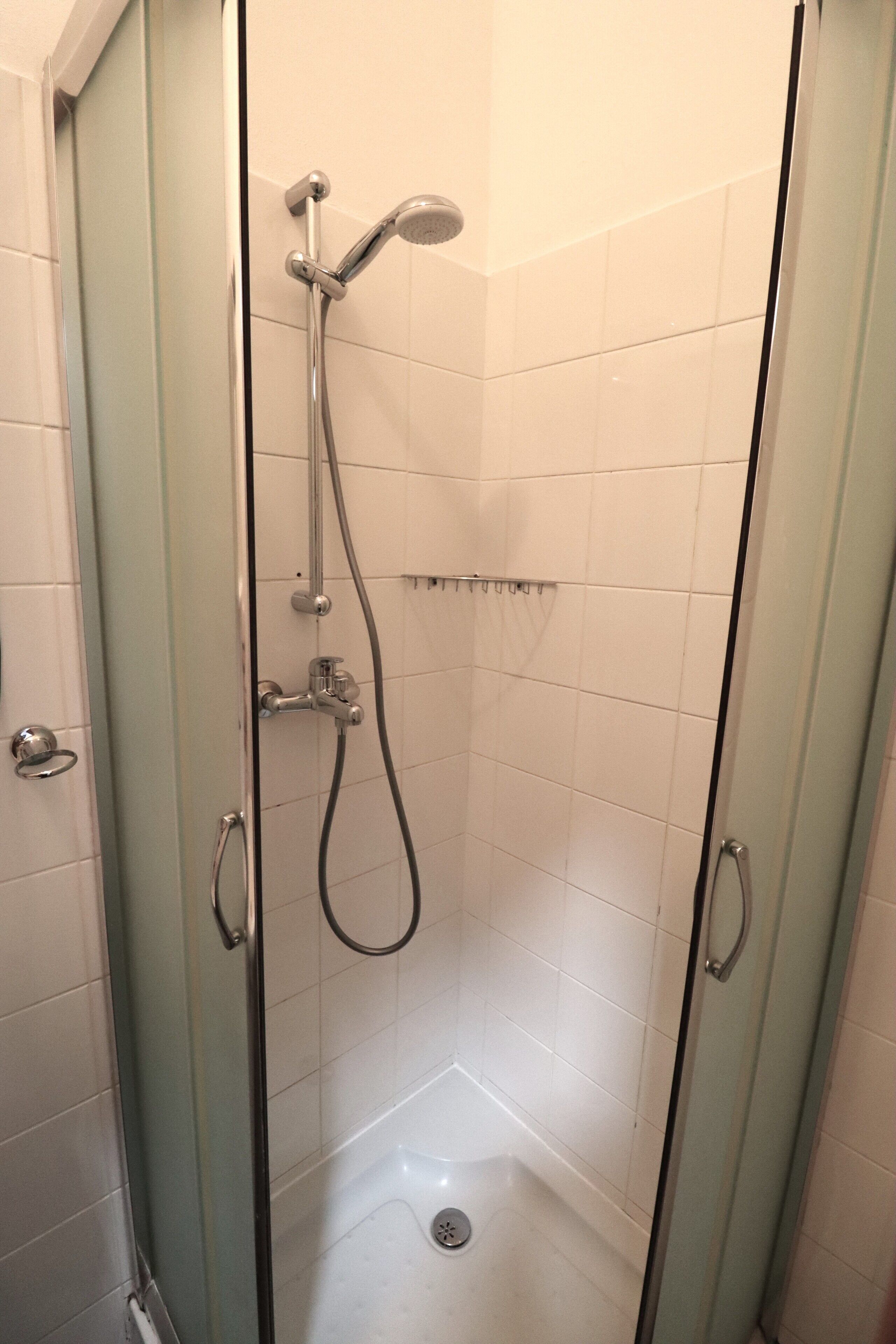 Photo - Grey Palazzo 1050 Vienna