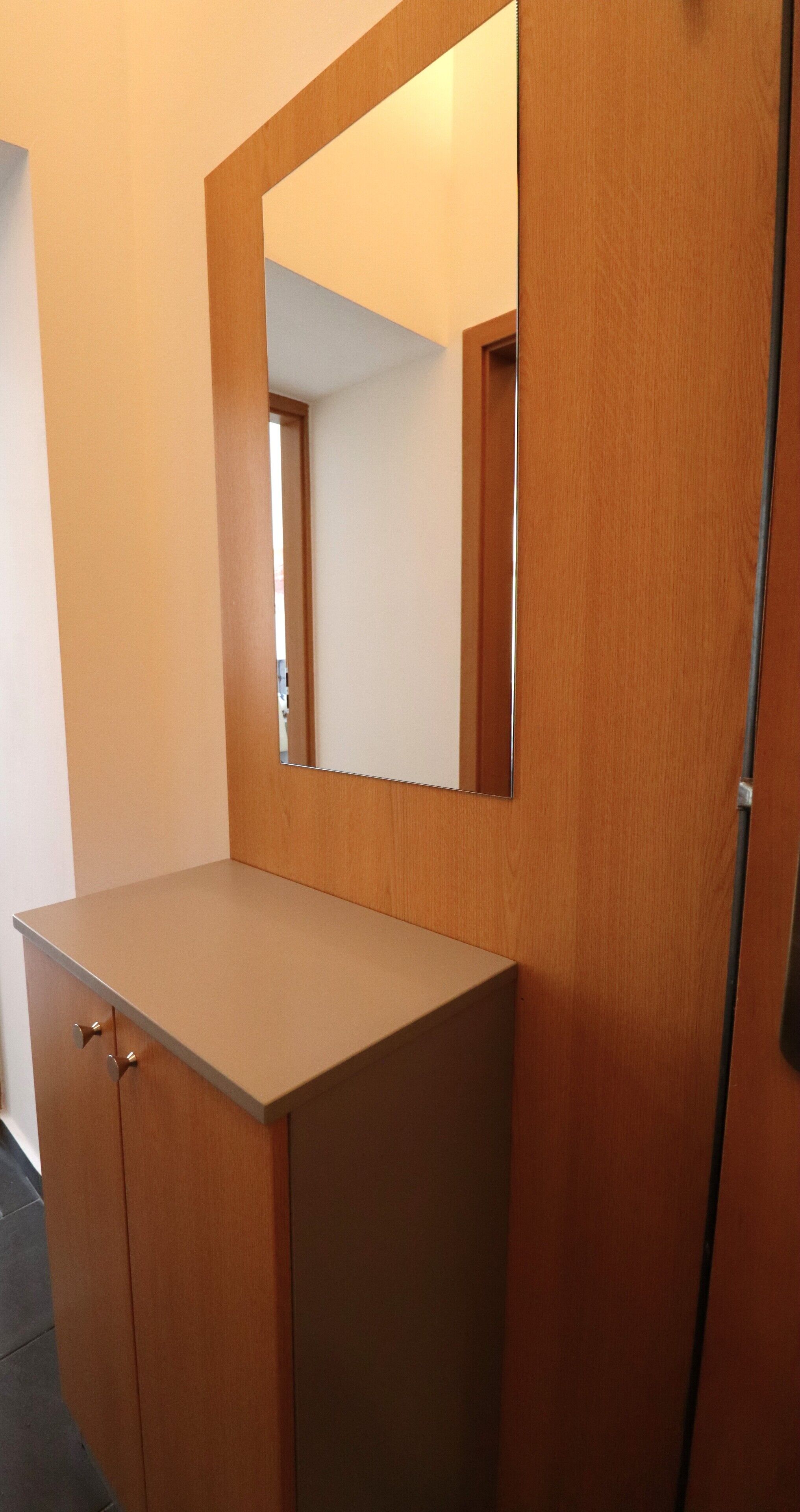 Basic Triple Room | Living area