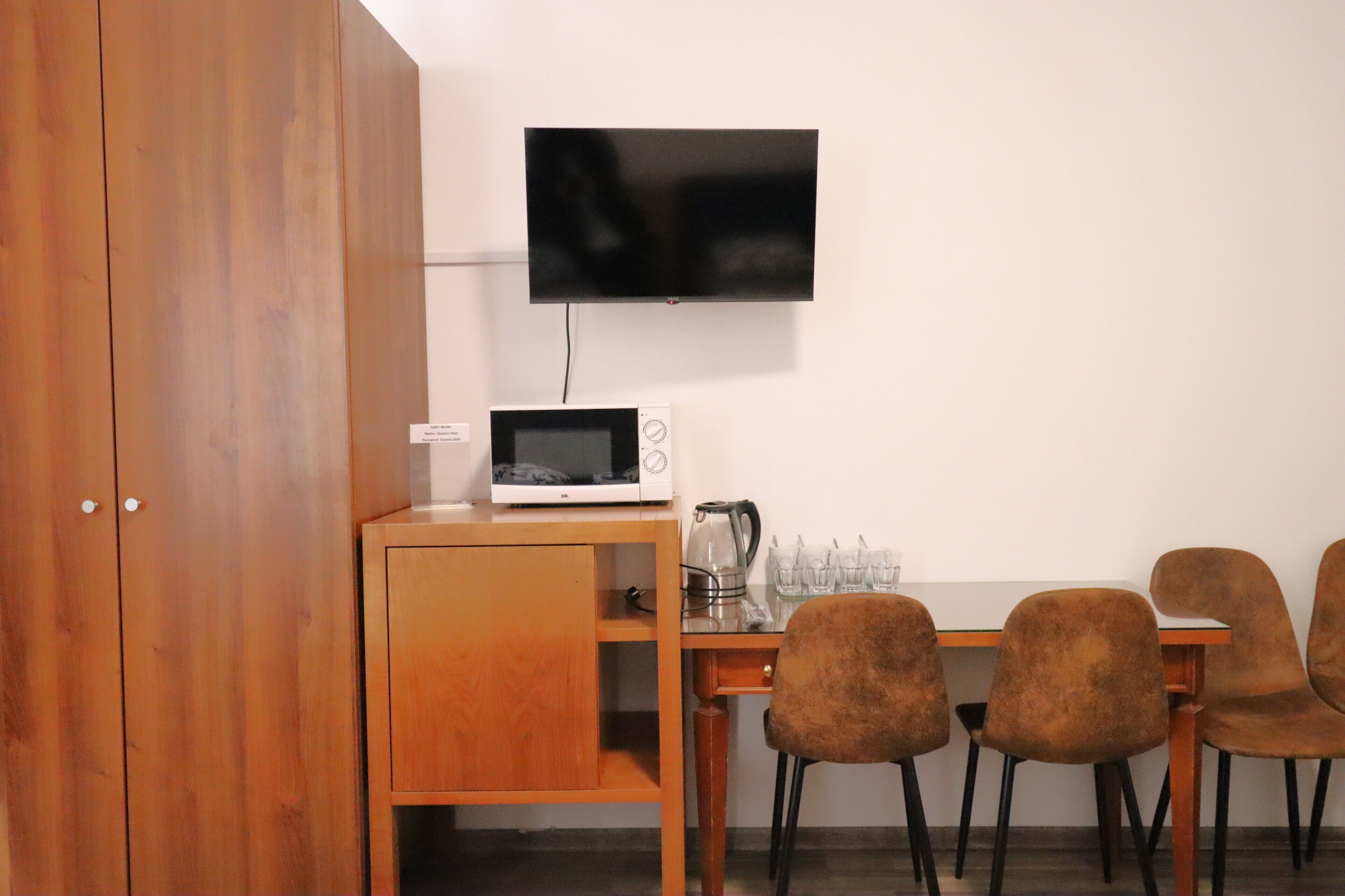 Photo - Grey Palazzo 1050 Vienna