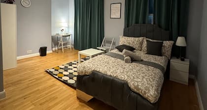 Charming London Apartment Near Notting Hill