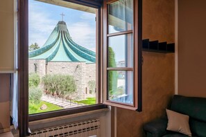 Interior - Sara al Lago - with garage and WiFi (Sirmione)