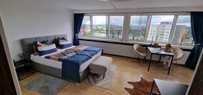 1 bedroom, WiFi, bed sheets - 1 room apartment SI Centrum Stuttgart (Stuttgart)
