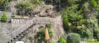 Villa in Caslano Ticino Private house with pool, 150 m from Lake Lugano.