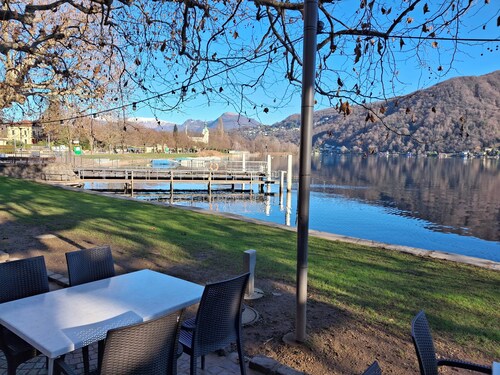 Villa in Caslano Ticino Private house with pool, 150 m from Lake Lugano.