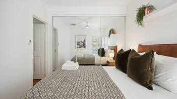 2 Schlafzimmer, Bügeleisen/Bügelbrett, WLAN, Bettwäsche