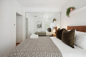 2 bedrooms, iron/ironing board, WiFi, bed sheets