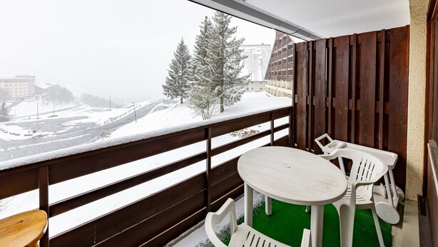 Unclassified image, 1 of 16, button - Charming apartment for 5, near slopes and shops (Saint-François-Longchamp)