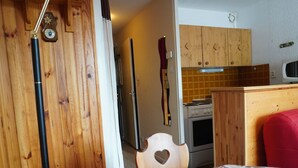 Dining - Modern 25m² studio for 4, at the foot of the slopes (Saint-François-Longchamp)
