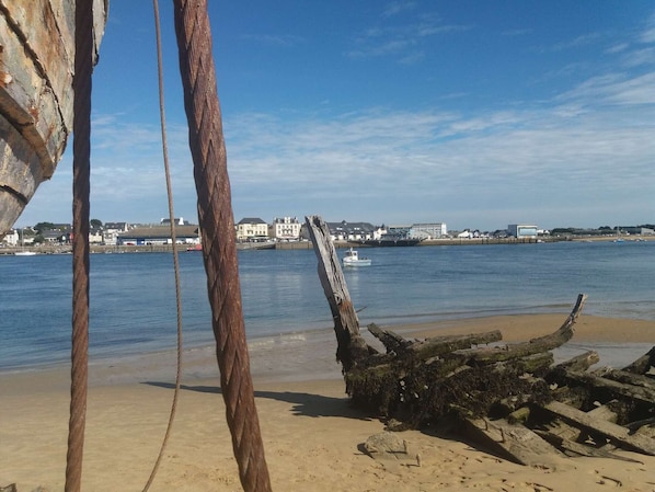 Strand
