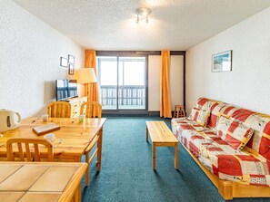 TV - Cozy studio for 4, near slopes in St-François-Longchamp (Saint-François-Longchamp)
