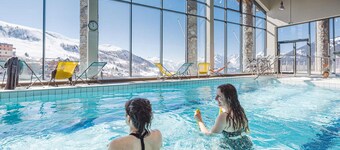Chalet para 10 pers., 150m² a pie de pista, 5 hab., 3 baños, WiFi, parking cubierto