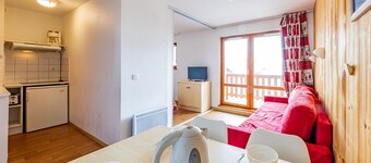 Apartment for 6, ski-in/ski-out, St-François-Longchamp