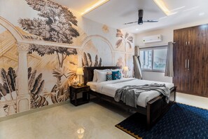 3 bedrooms, iron/ironing board, WiFi, bed sheets - 3-bedroom apartment in peaceful Udaipur with AC, WiFi Free,Parking and Breakfast (Udaipur)