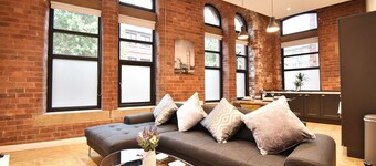 Aire Apartments - The Calls