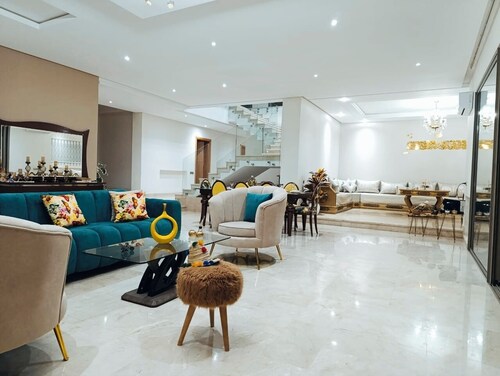  Furnished Villa to Rent - 1500 m² with Swimming Pool - Ideal for Families 